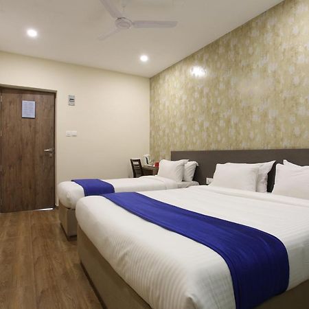 Hotel Ocean Suites Bombay Extérieur photo