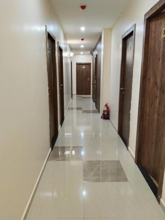 Hotel Ocean Suites Bombay Extérieur photo