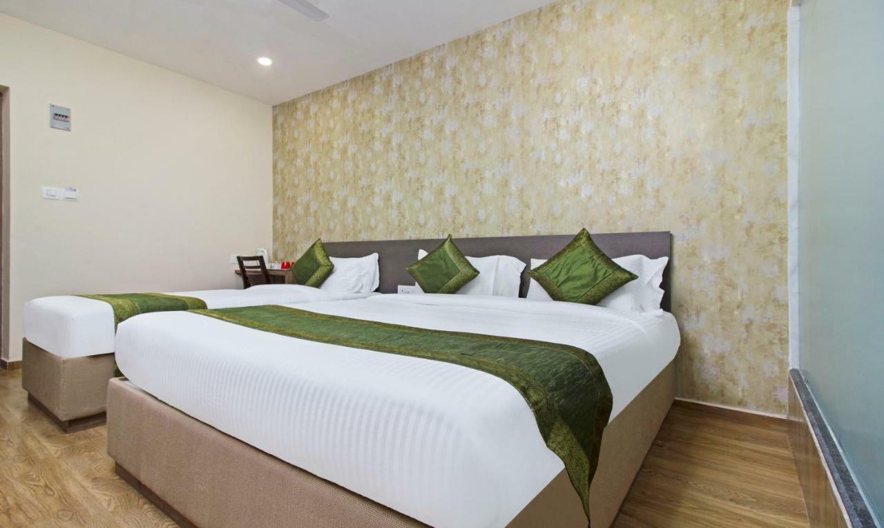 Hotel Ocean Suites Bombay Extérieur photo