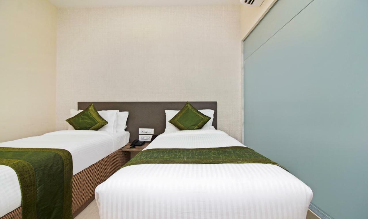 Hotel Ocean Suites Bombay Extérieur photo