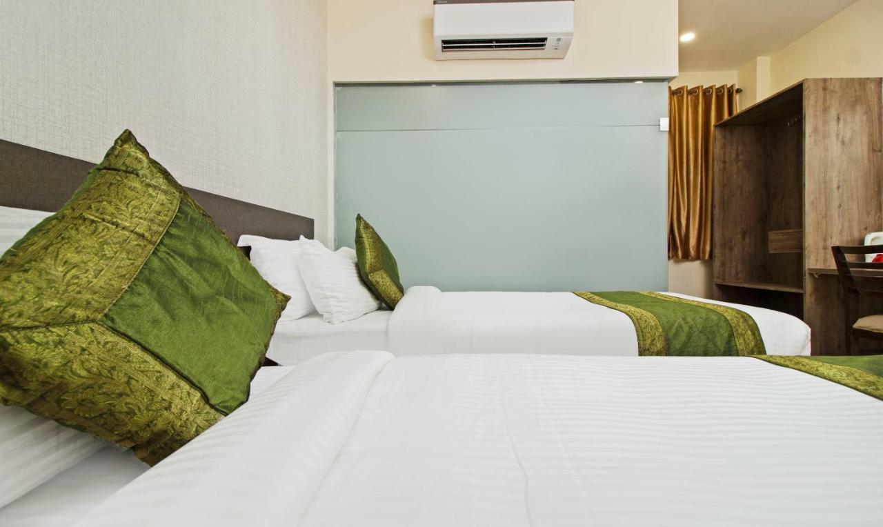 Hotel Ocean Suites Bombay Extérieur photo