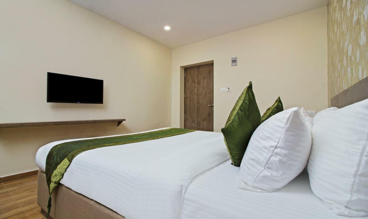 Hotel Ocean Suites Bombay Extérieur photo