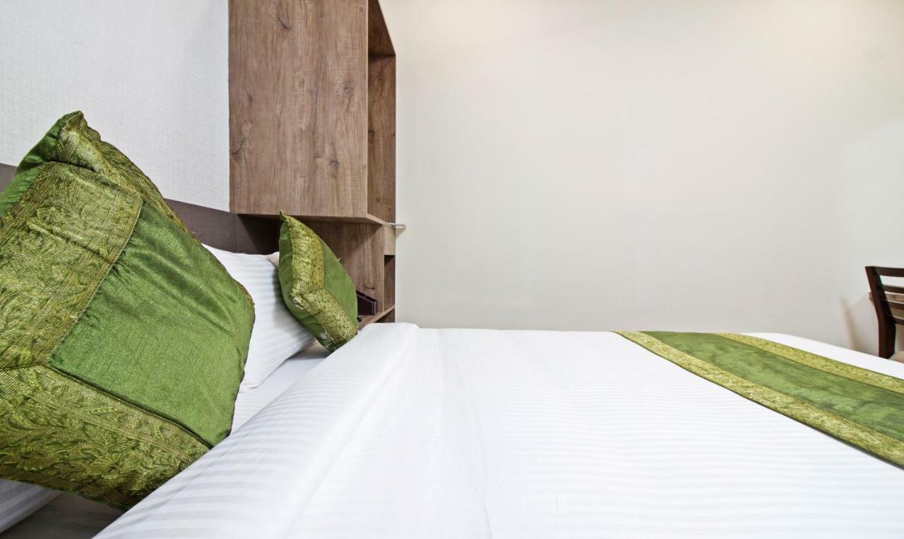 Hotel Ocean Suites Bombay Extérieur photo