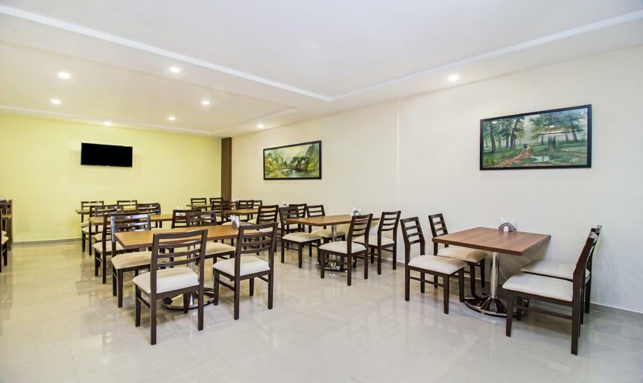 Hotel Ocean Suites Bombay Extérieur photo
