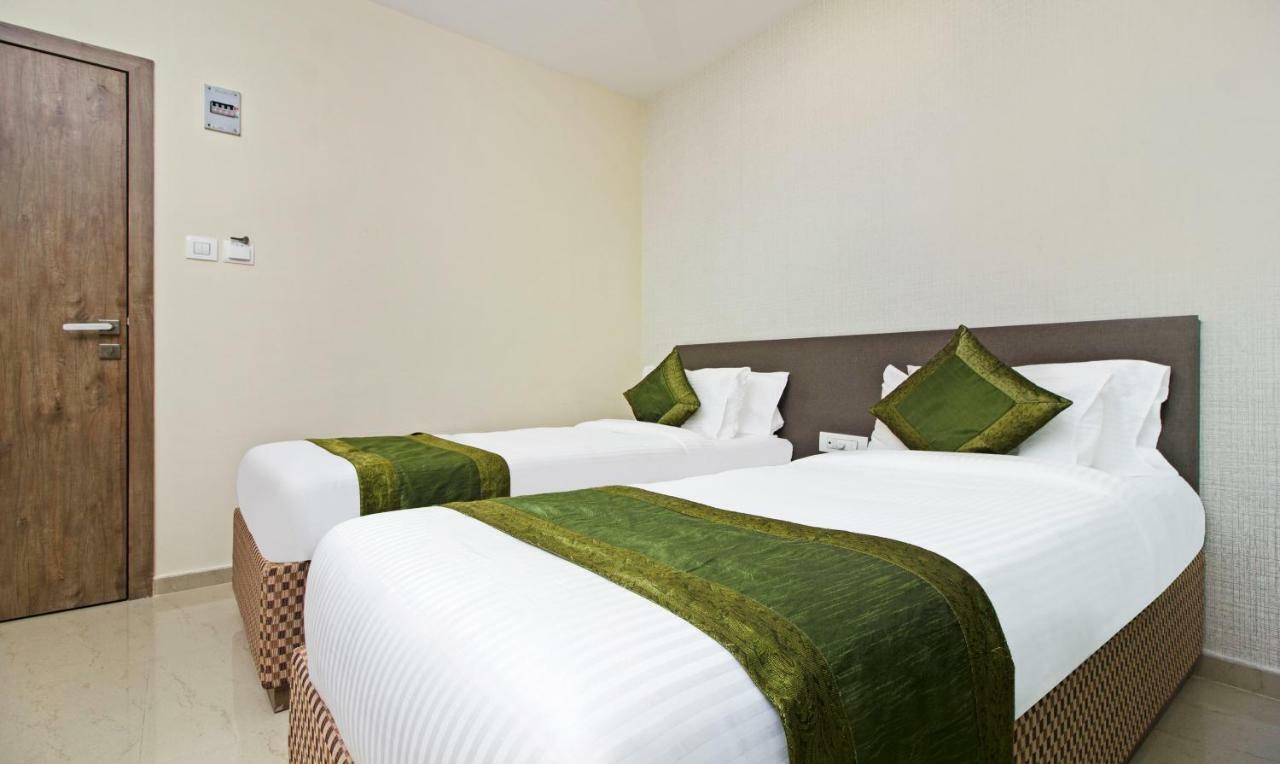 Hotel Ocean Suites Bombay Extérieur photo