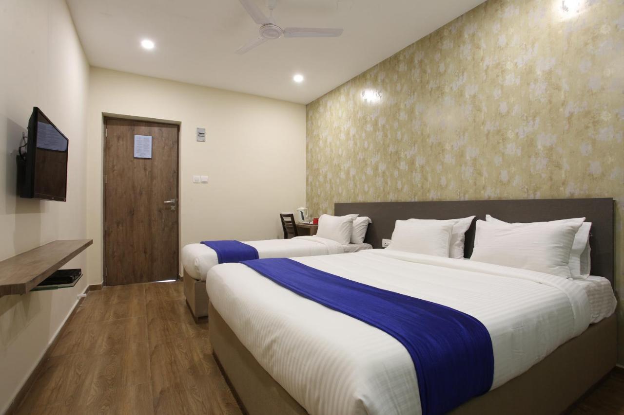Hotel Ocean Suites Bombay Extérieur photo