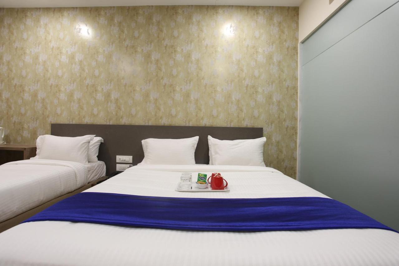 Hotel Ocean Suites Bombay Extérieur photo