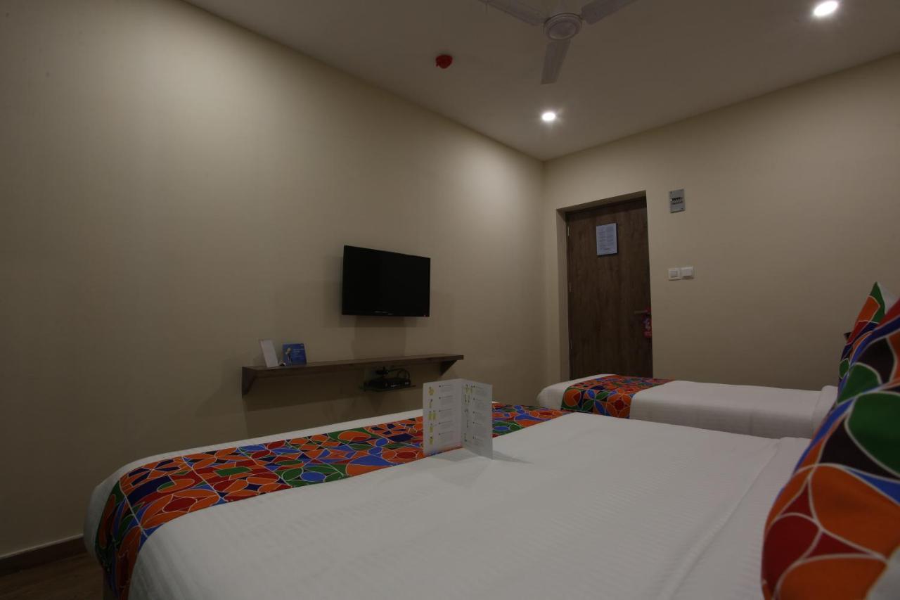 Hotel Ocean Suites Bombay Extérieur photo